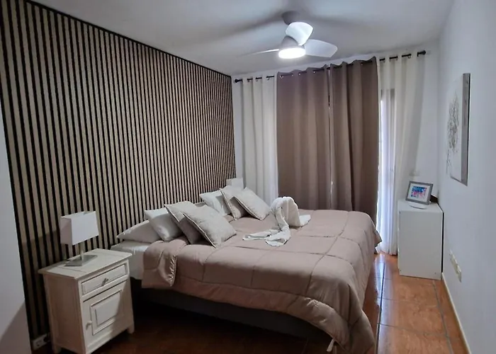 Apartamento Aguamarina 812 *