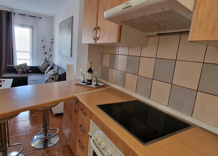 Apartamento Aguamarina 812 *