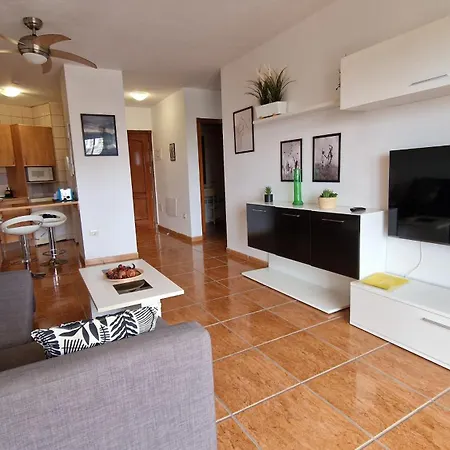 Aguamarina 812 * Сан Мигель